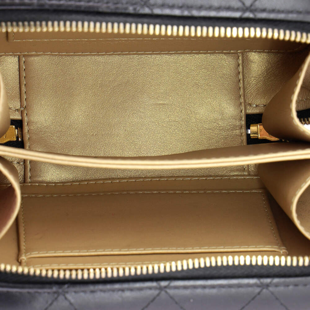 Chanel Cc Zip Around Clutch With Chain #205205C30B - Picture 5 of 9